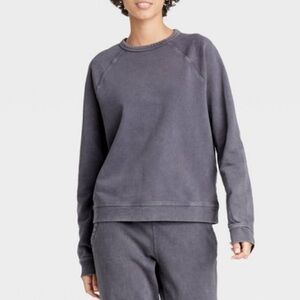 Universal Thread Gray Distressed Oversized Sweater